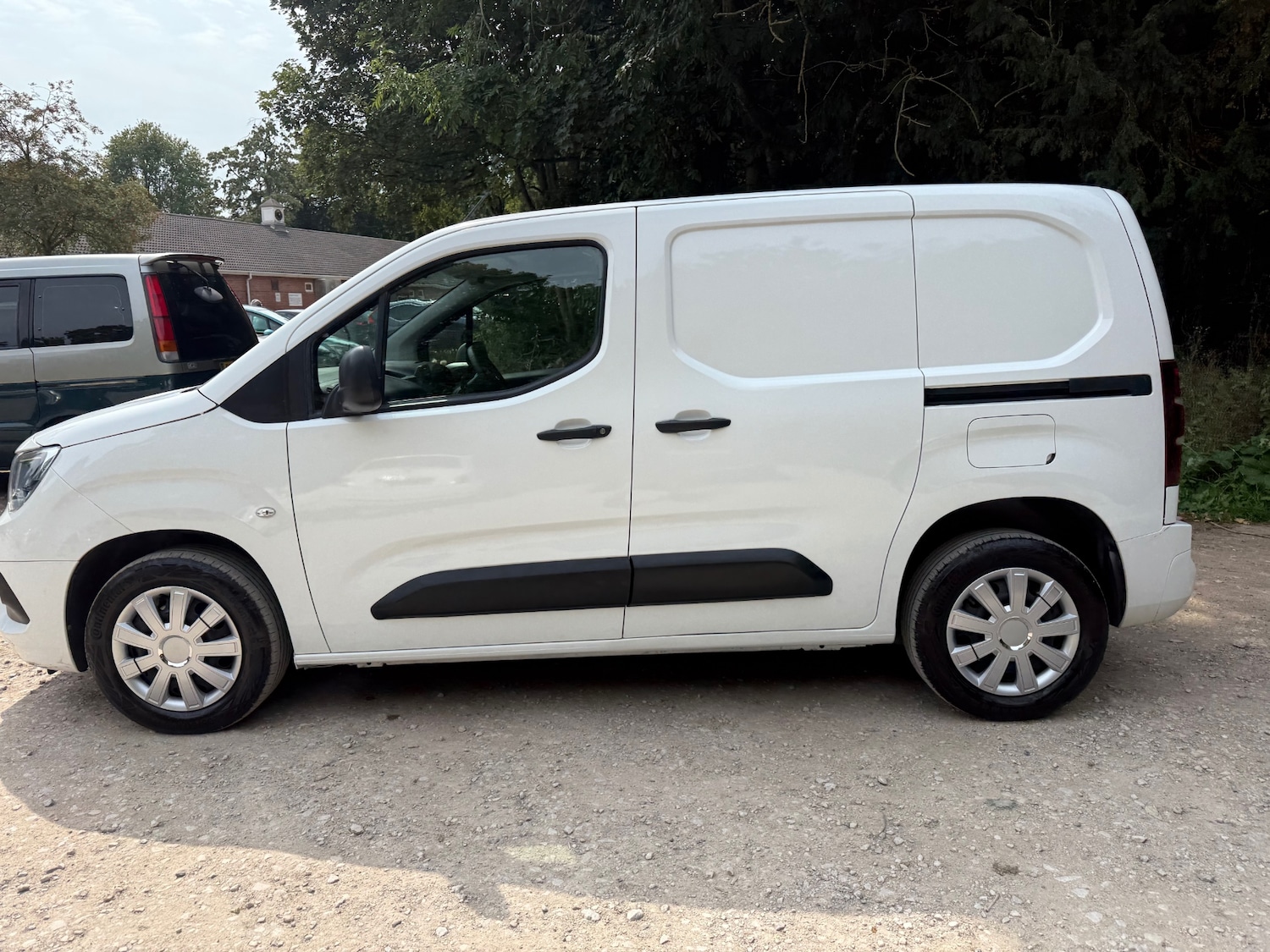Used Vauxhall Combo 2020 for sale - 76404534: Photo 5