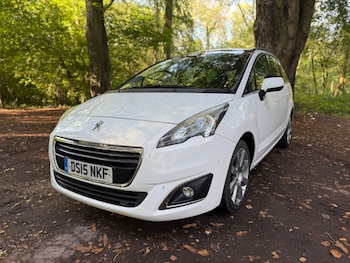 Used Peugeot 5008 2015 for sale - 76065826: Photo