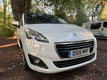 Used Peugeot 5008 2015 for sale - 76065826: Photo