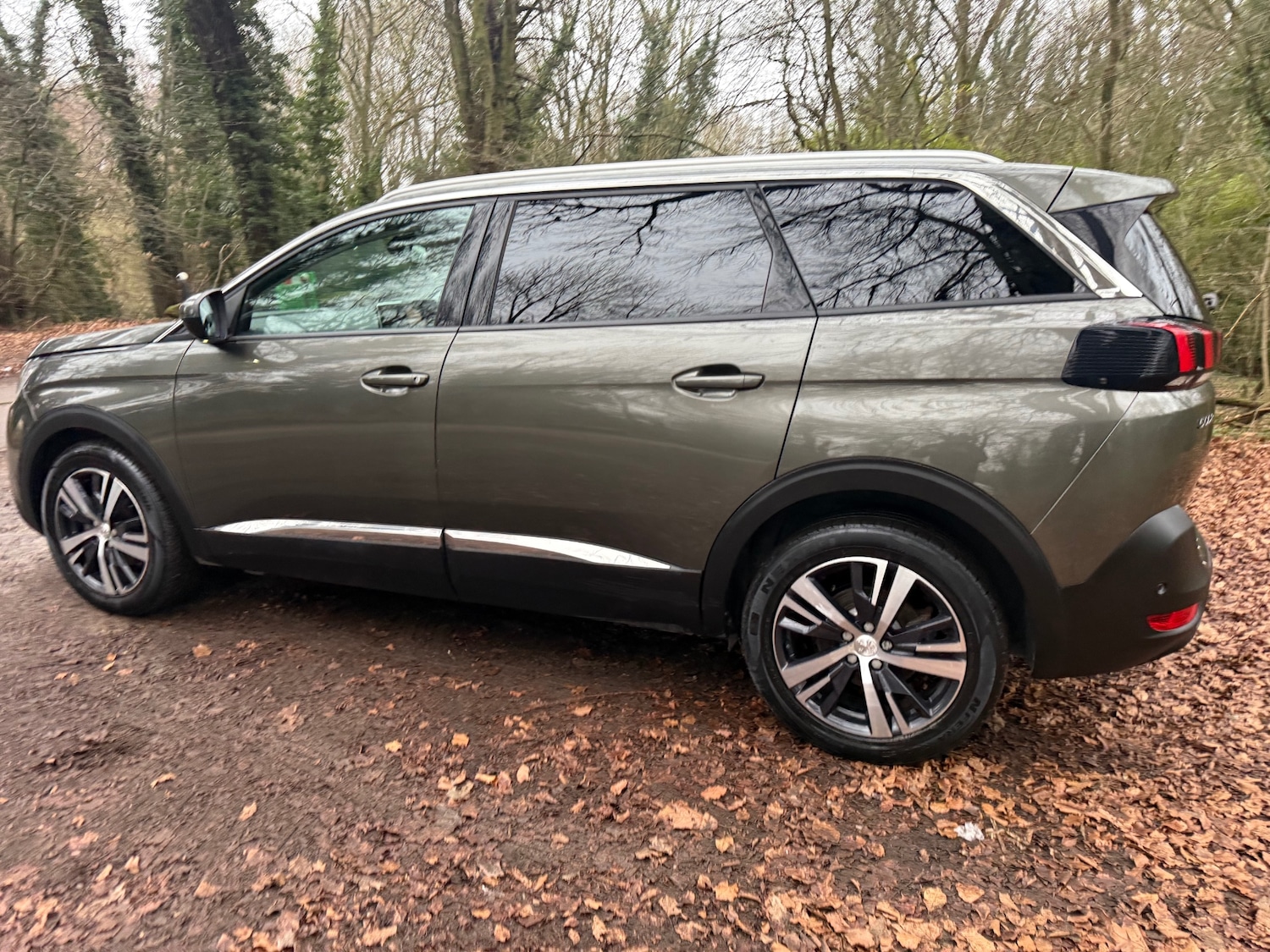 Used Peugeot 5008 2019 for sale - 77140411: Photo 9