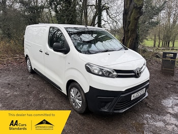 Toyota ProAce feature image