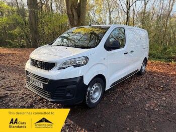 Used Peugeot Expert 2019 for sale - 76599399: Photo