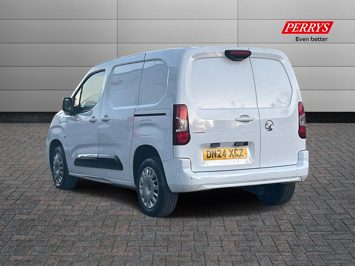 Used Vauxhall Combo 2024 for sale - 76542408: Photo 2