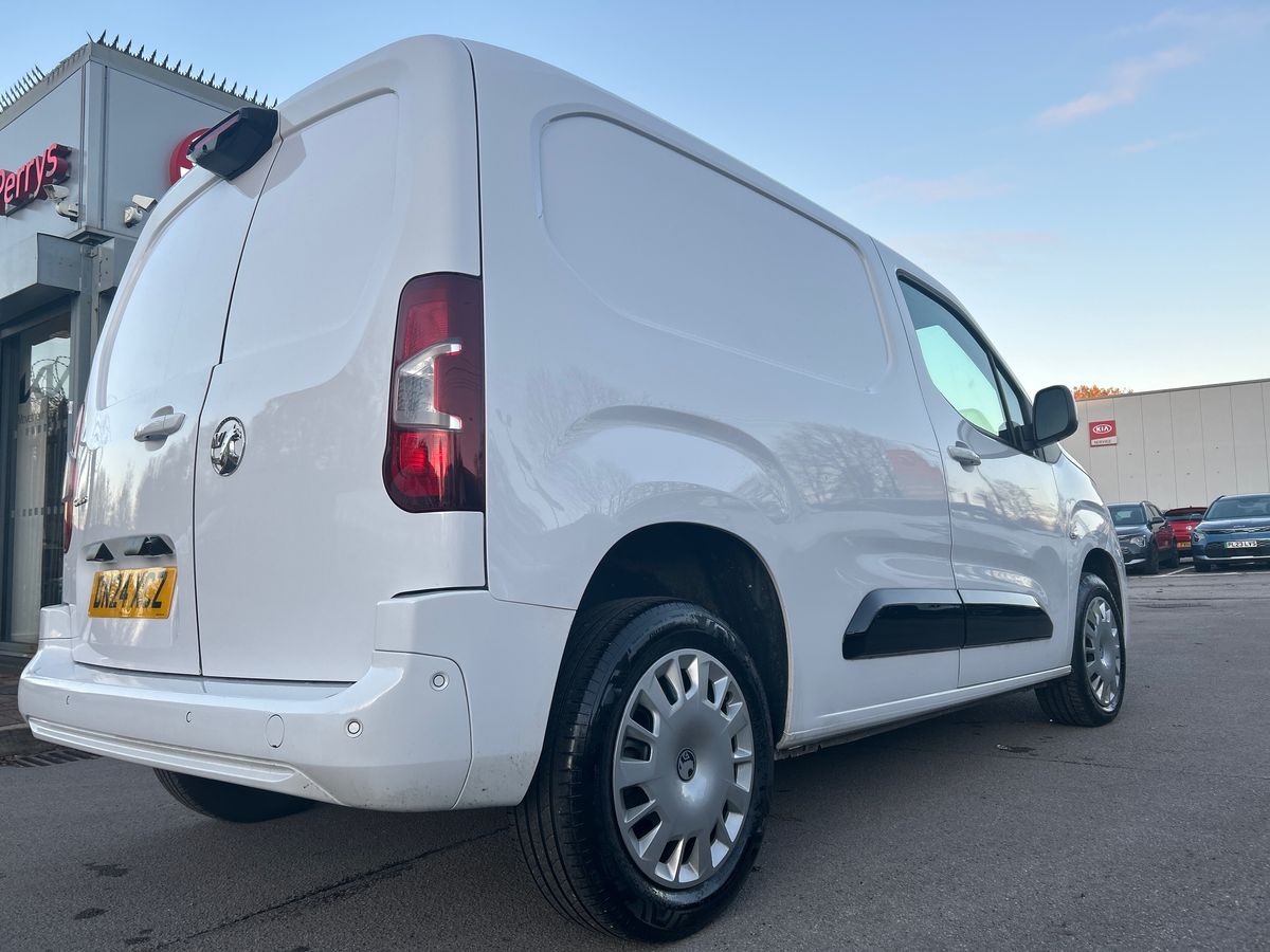 Used Vauxhall Combo 2024 for sale - 76542408: Photo 26
