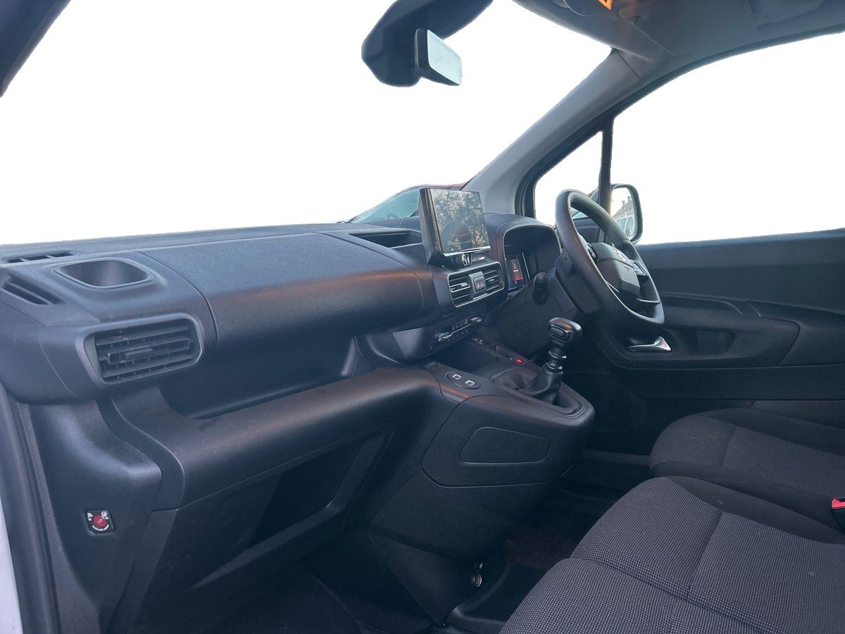 Used Vauxhall Combo 2024 for sale - 76542408: Photo 6