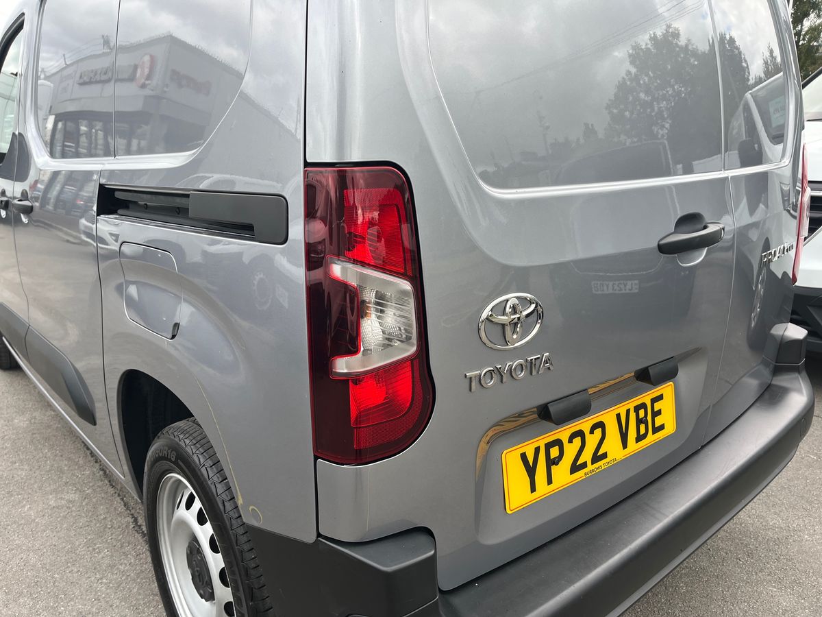 Vehicle 21