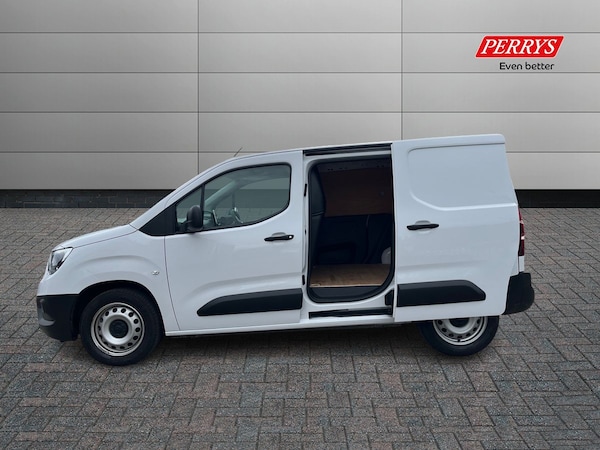 Used Vauxhall Combo 2024 for sale - 76192287: Photo 4