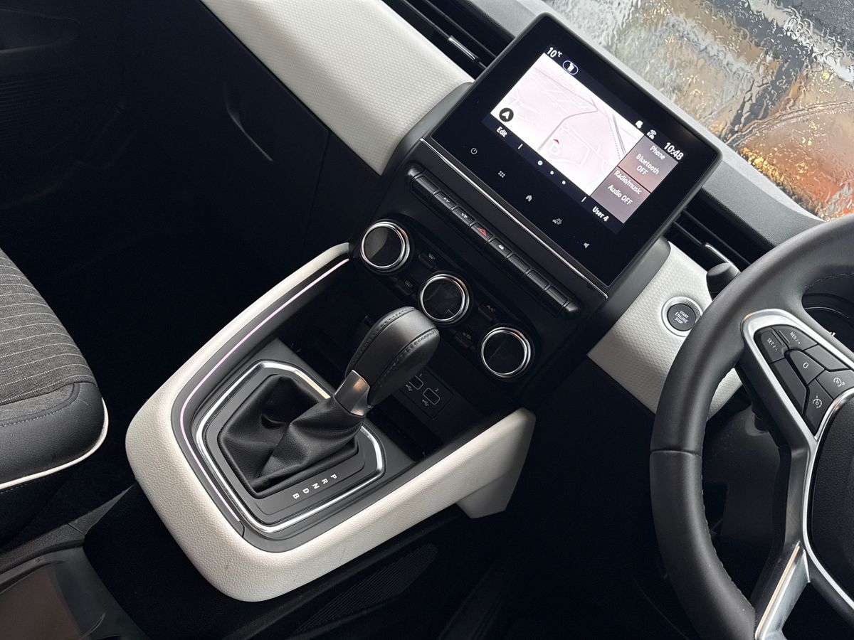 Used Renault Clio 2022 for sale - 76958047: Photo 17