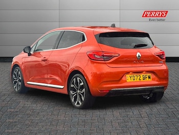 Used Renault Clio 2022 for sale - 76958047: Photo