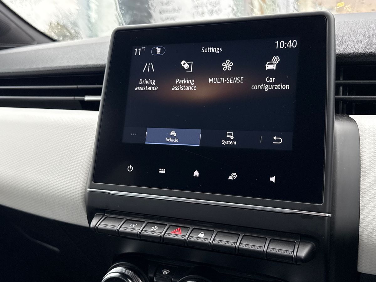 Used Renault Clio 2022 for sale - 76958047: Photo 30