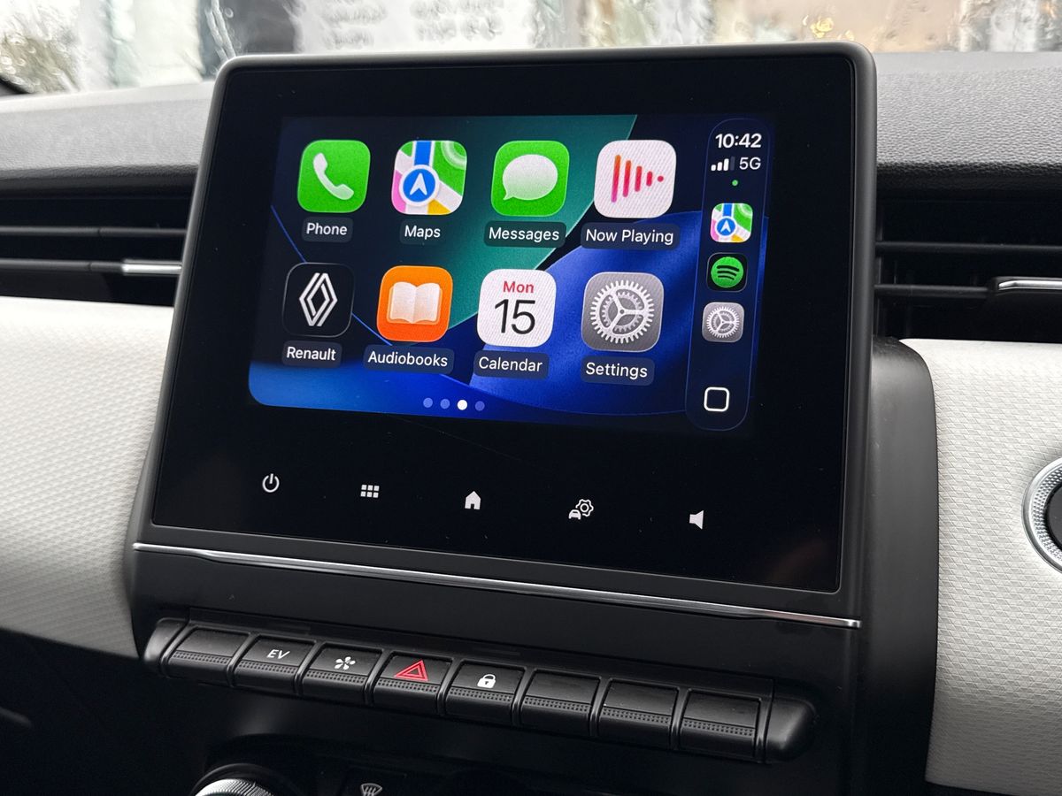 Used Renault Clio 2022 for sale - 76958047: Photo 33