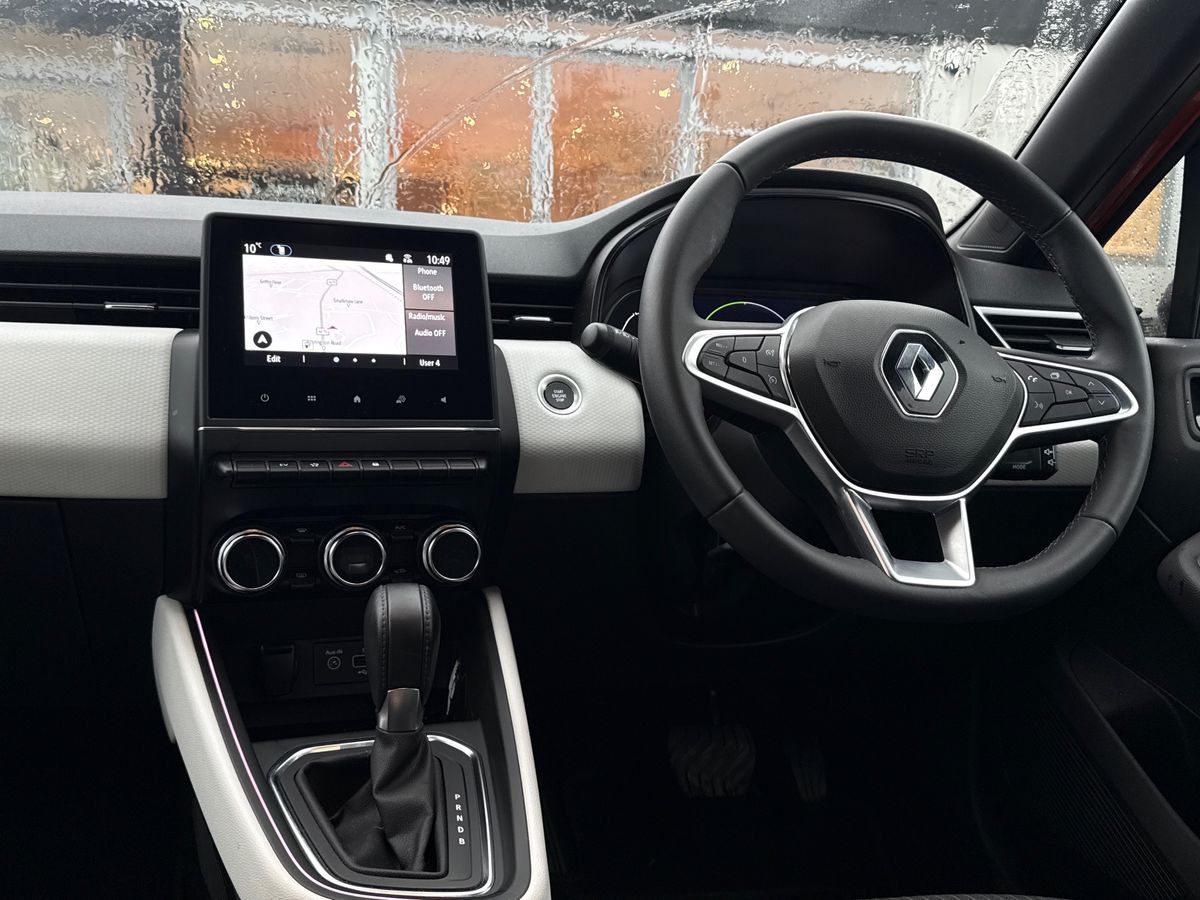 Used Renault Clio 2022 for sale - 76958047: Photo 43