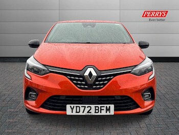 Used Renault Clio 2022 for sale - 76958047: Photo