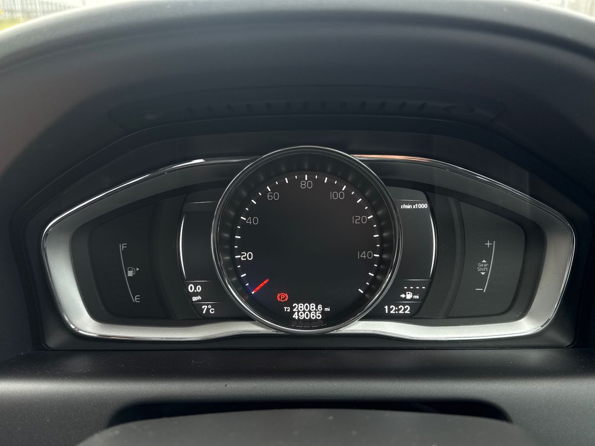 Used Volvo XC60 2017 for sale - 77113666: Photo 15