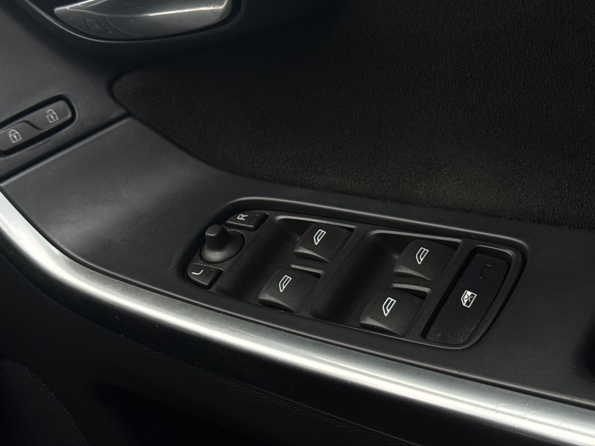 Used Volvo XC60 2017 for sale - 77113666: Photo 19