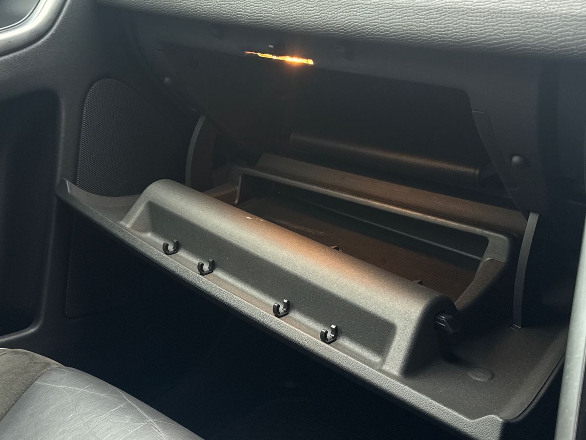 Used Volvo XC60 2017 for sale - 77113666: Photo 49