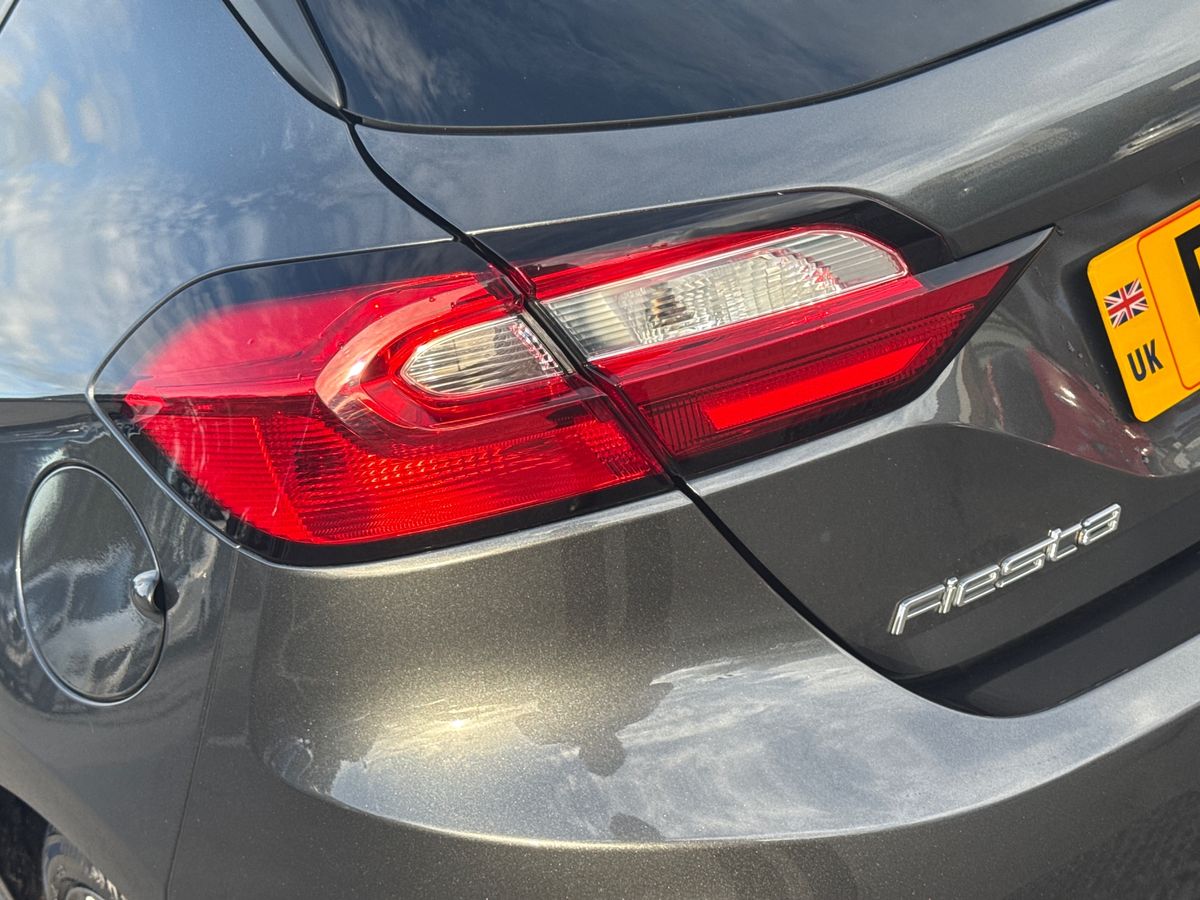 Used Ford Fiesta 2022 for sale - 76310907: Photo 40