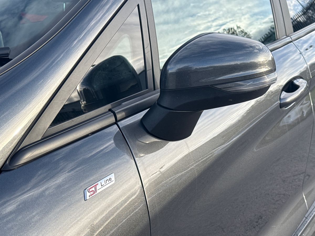 Used Ford Fiesta 2022 for sale - 76310907: Photo 46