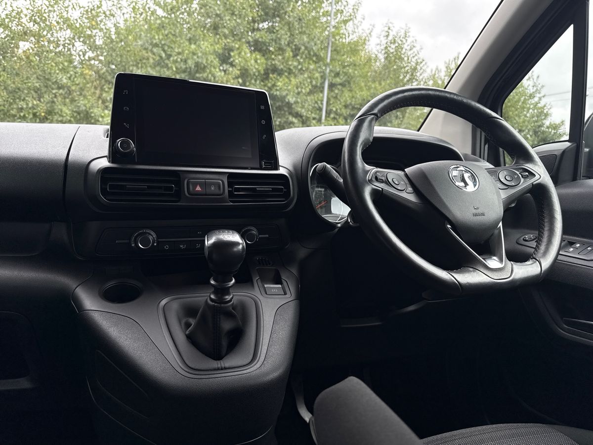 Vehicle 29