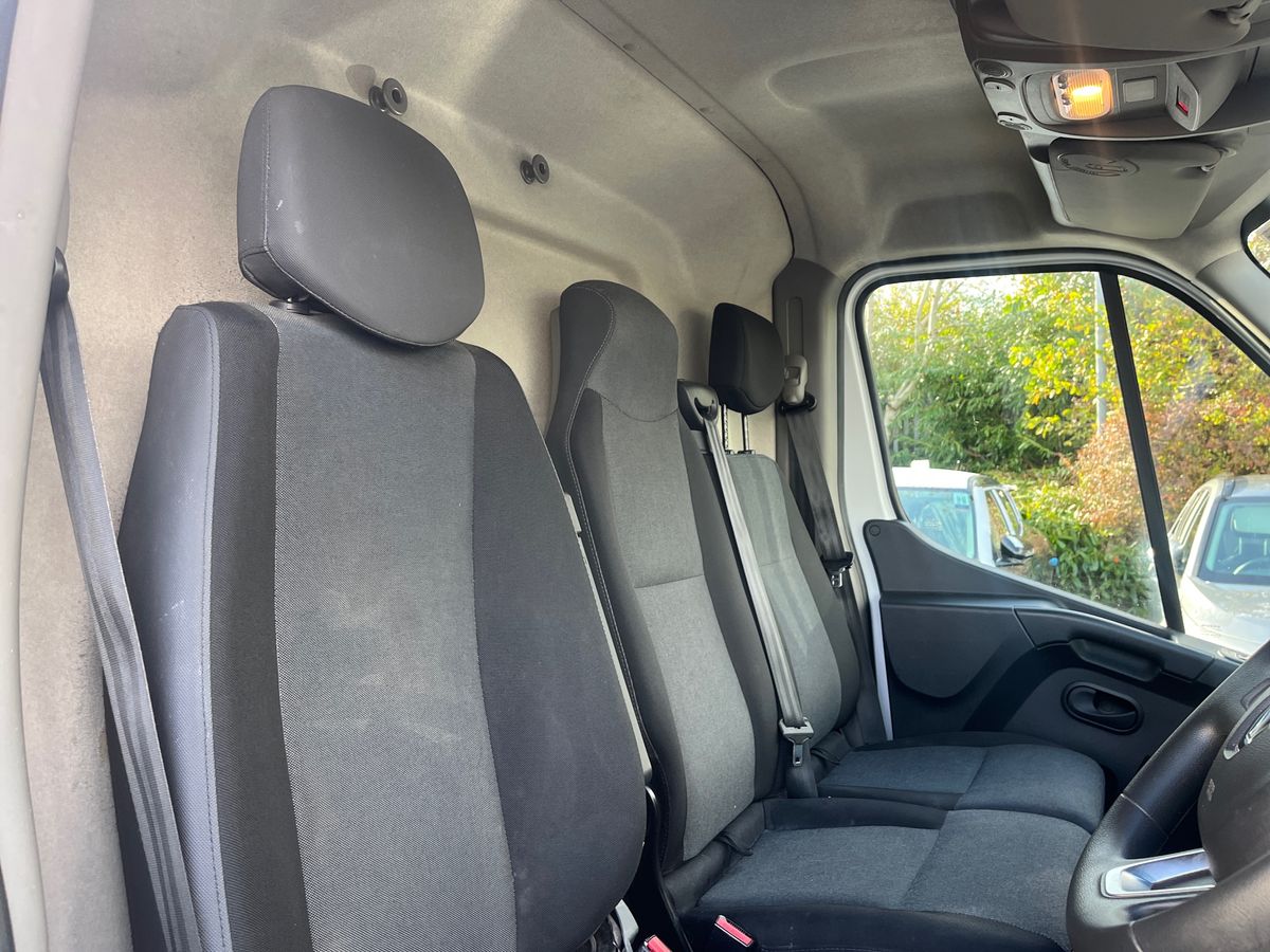 Used Renault Master 2023 for sale - 76412743: Photo 30