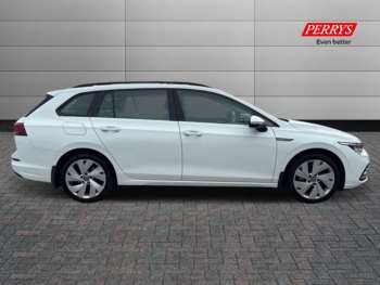 Used Volkswagen Golf 2022 for sale - 75235235: Photo