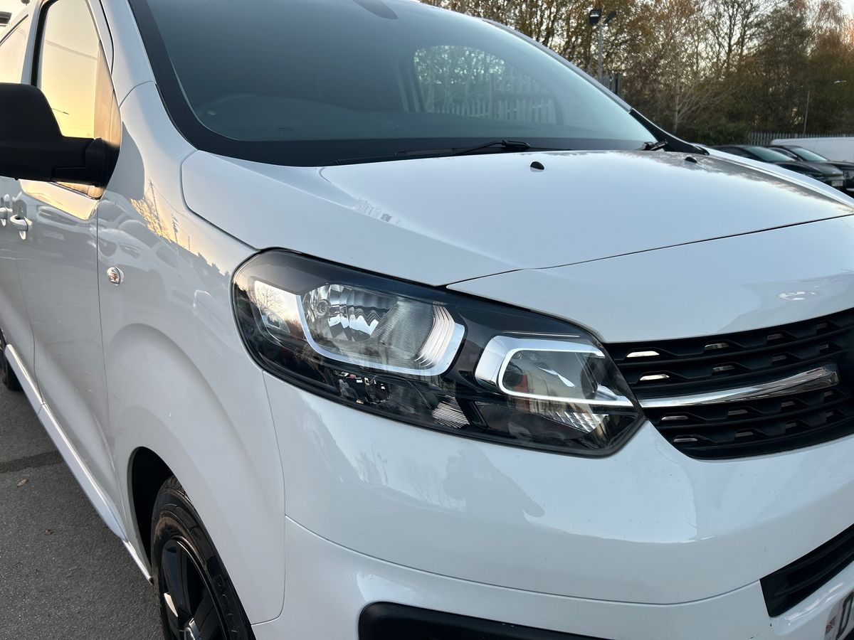 Used Vauxhall Vivaro 2022 for sale - 76542415: Photo 19