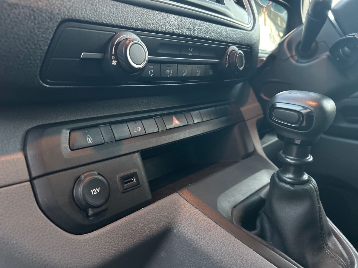 Used Vauxhall Vivaro 2022 for sale - 76542415: Photo 50