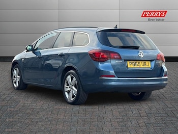 Used Vauxhall Astra 2015 for sale - 77019253: Photo