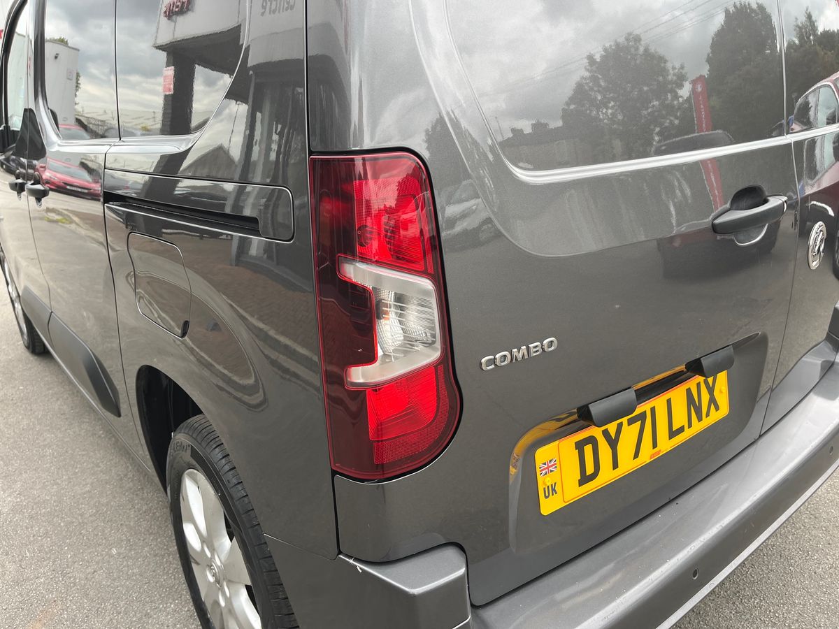 Vehicle 21