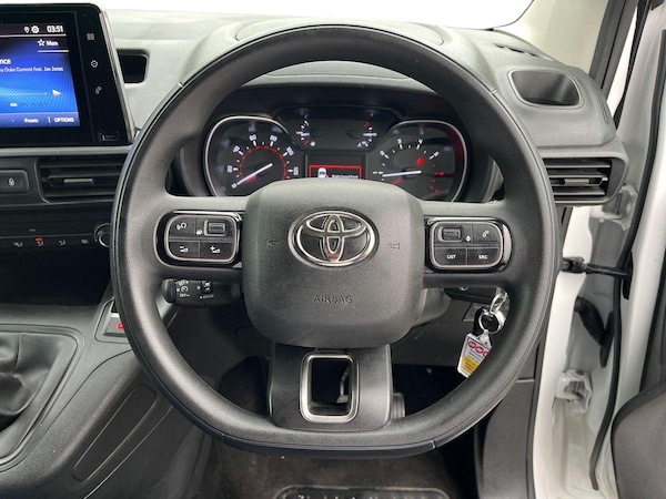Used Toyota ProAce 2022 for sale - 76264128: Photo 10
