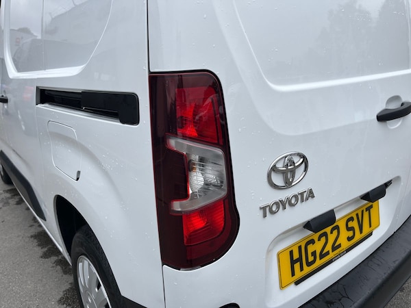 Used Toyota ProAce 2022 for sale - 76264128: Photo 21