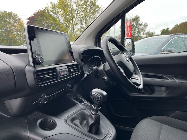 Used Toyota ProAce 2022 for sale - 76264128: Photo 23
