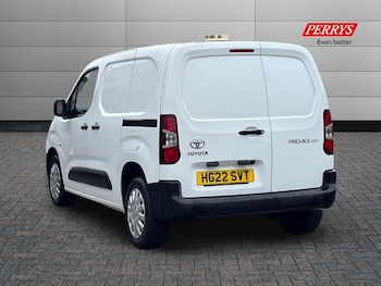 Used Toyota ProAce 2022 for sale - 76264128: Photo 2