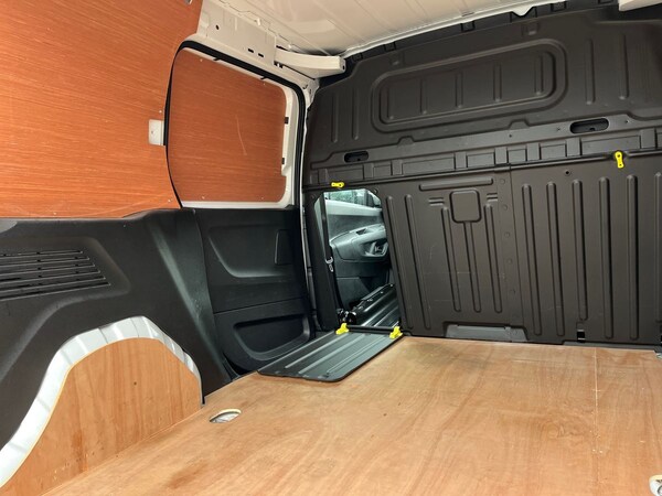Used Toyota ProAce 2022 for sale - 76264128: Photo 30