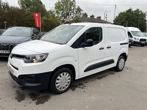 Used Toyota ProAce 2022 for sale - 76264128: Photo 39
