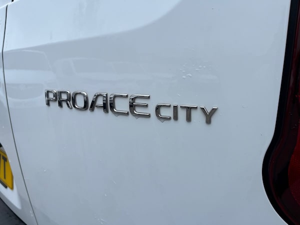 Used Toyota ProAce 2022 for sale - 76264128: Photo 44