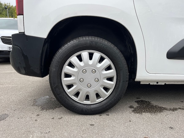 Used Toyota ProAce 2022 for sale - 76264128: Photo 8