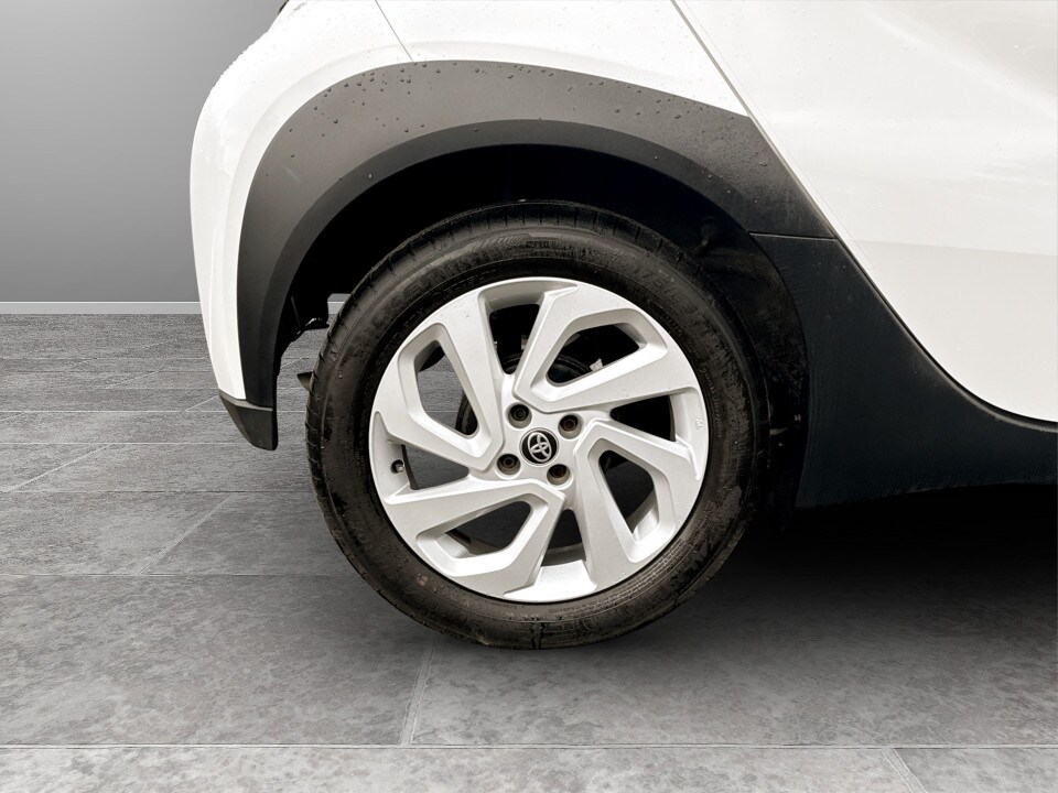 Used Toyota Aygo X 2023 for sale - 77579002: Photo 9