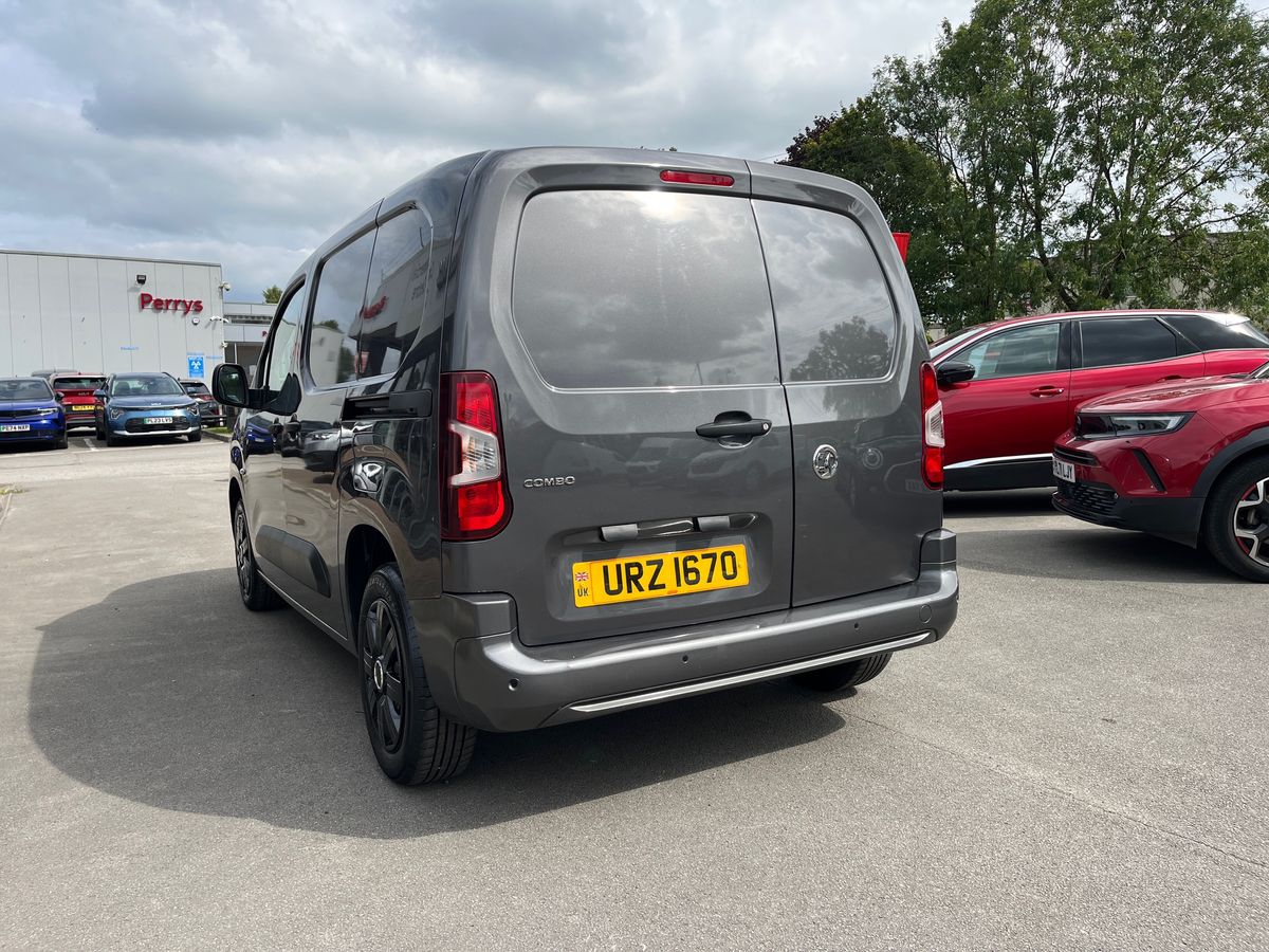 Vehicle 28