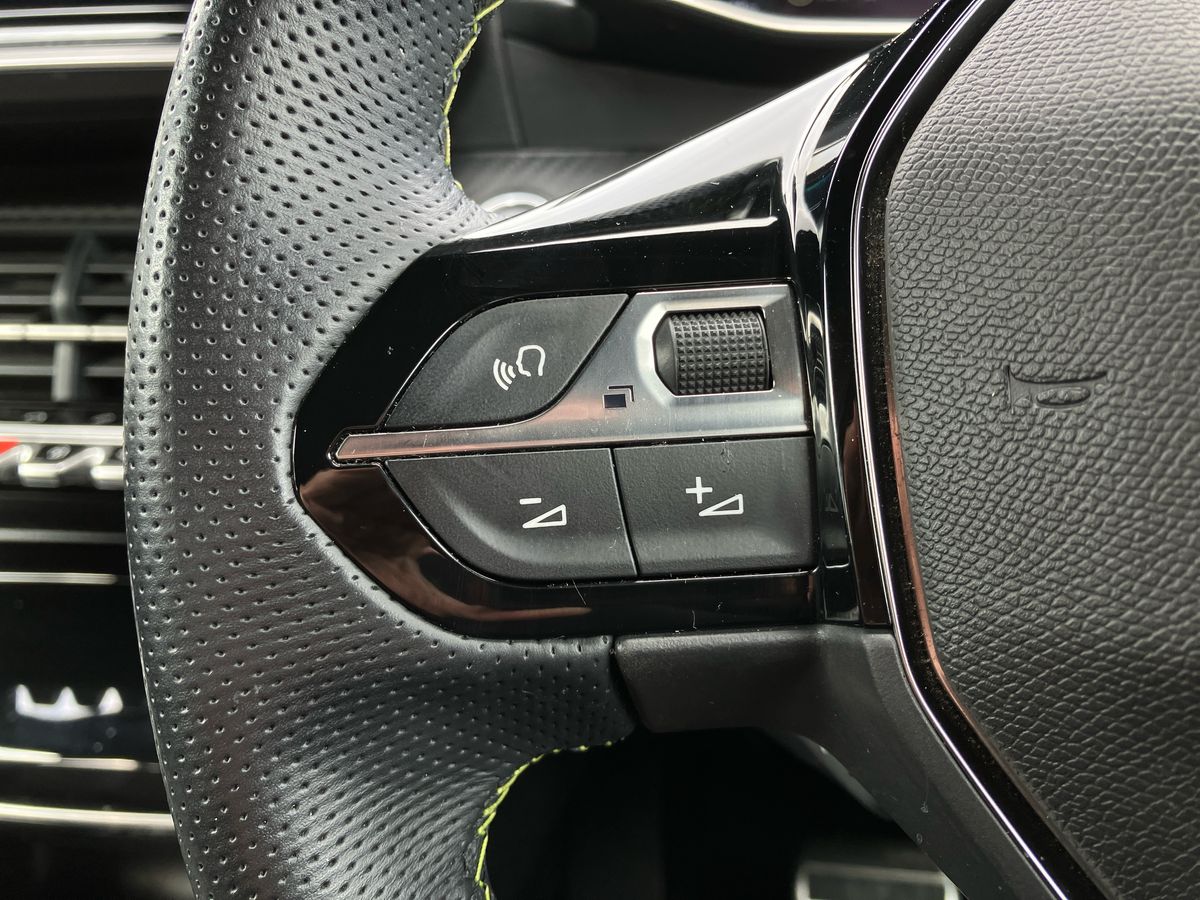 Used Peugeot 2008 2023 for sale - 77113720: Photo 16