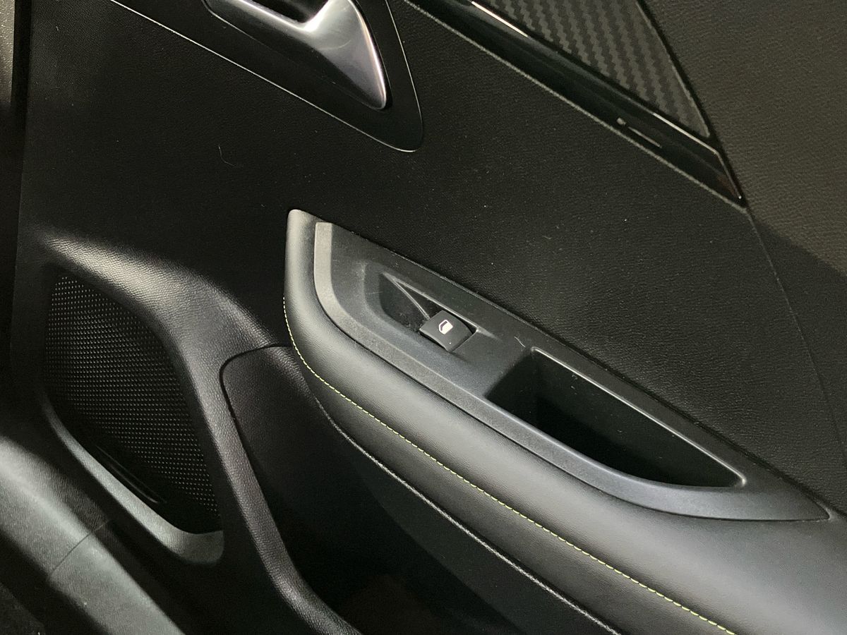 Used Peugeot 2008 2023 for sale - 77113720: Photo 51