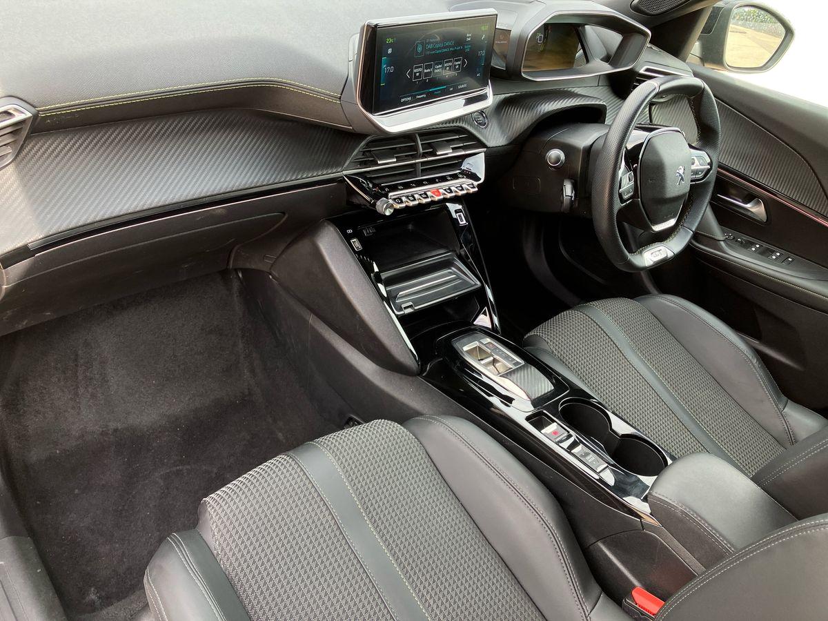 Used Peugeot 2008 2023 for sale - 77113720: Photo 6