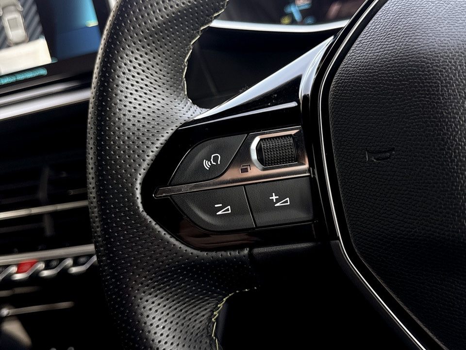 Used Peugeot 2008 2023 for sale - 77113720: Photo 81