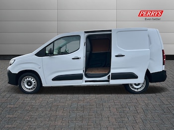Used Vauxhall Combo 2024 for sale - 77159503: Photo
