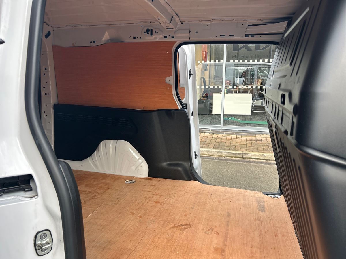 Used Vauxhall Combo 2024 for sale - 77159503: Photo 40