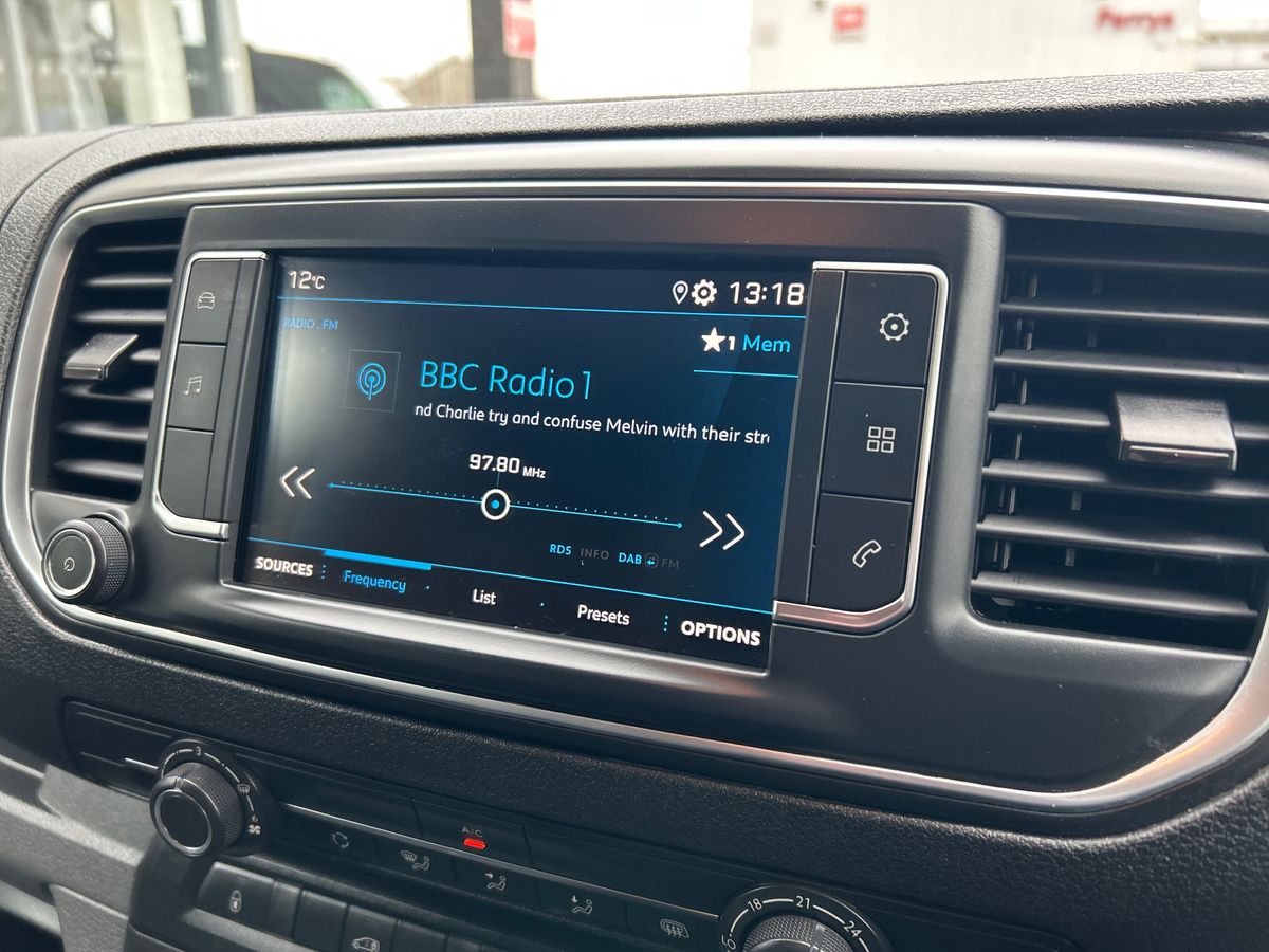 Used Peugeot Expert 2022 for sale - 76565847: Photo 11