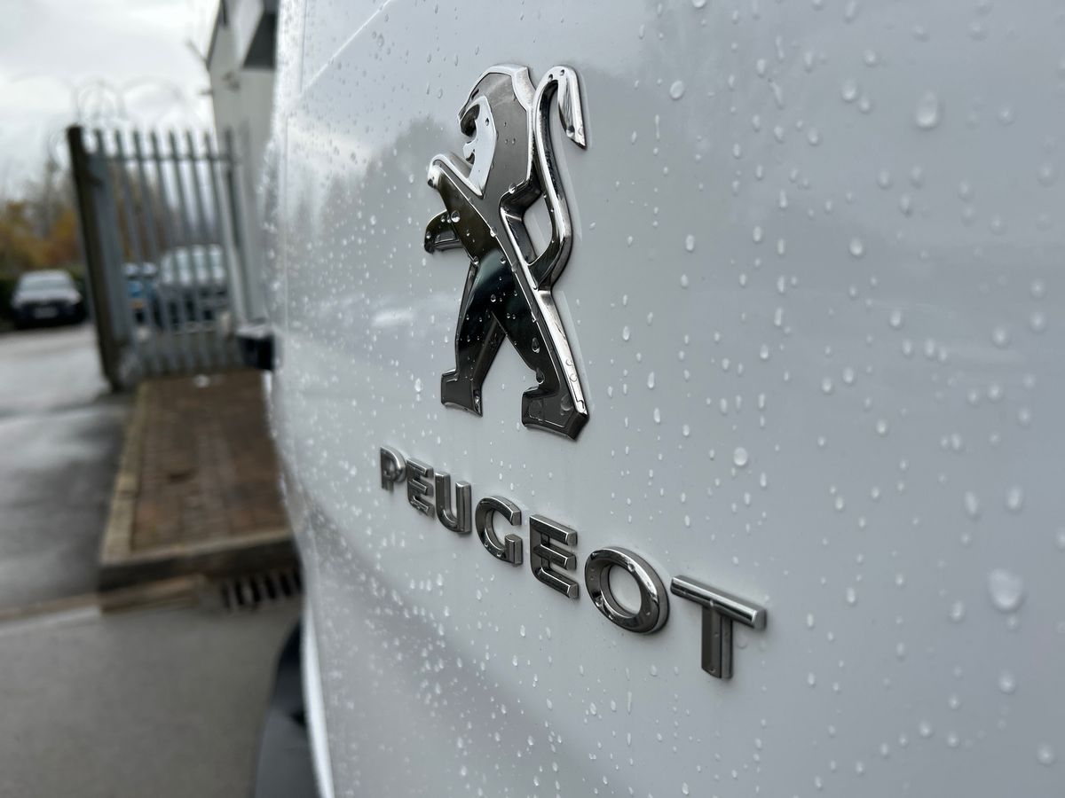 Used Peugeot Expert 2022 for sale - 76565847: Photo 21