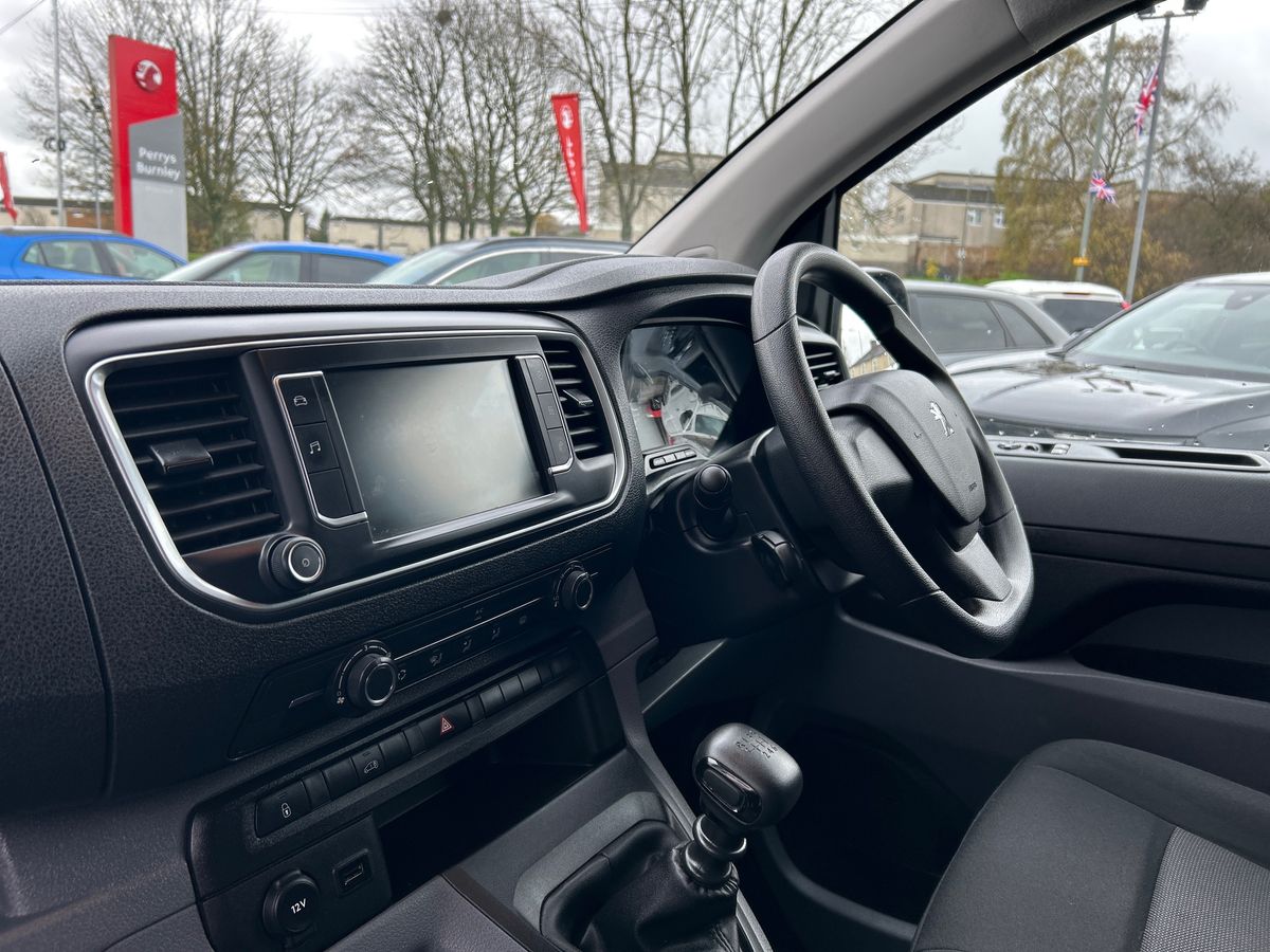 Used Peugeot Expert 2022 for sale - 76565847: Photo 31