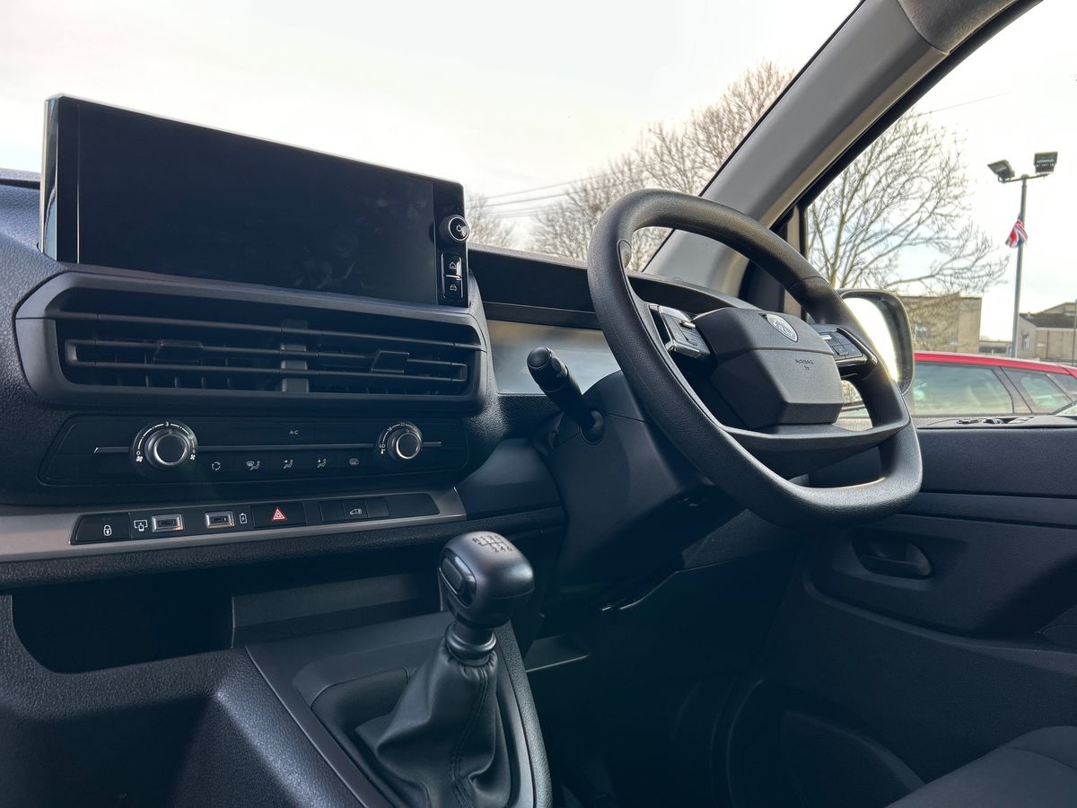 Used Peugeot Expert 2024 for sale - 76663222: Photo 34