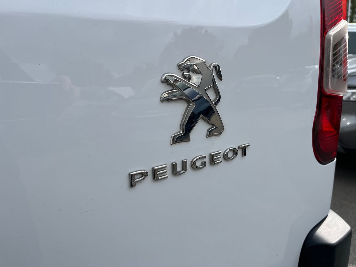 Vehicle 46